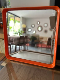 Miroir plastique moulé orange