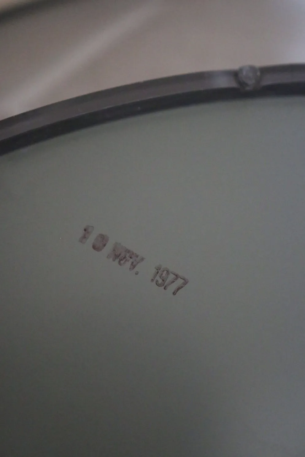Miroir plexiglas fumé 1977