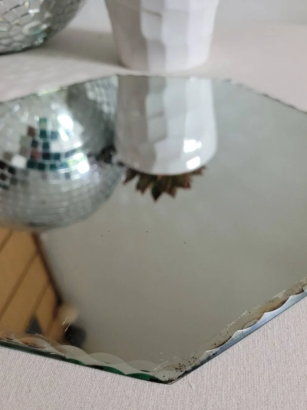 Miroir à poser hexagonal rebord biseauté
