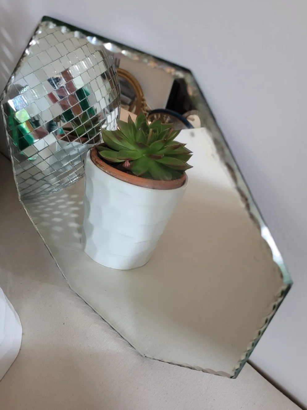 Miroir à poser hexagonal rebord biseauté