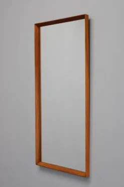 Miroir rectangulaire danois en teck des années 1960 par J. Holmer-Hansen