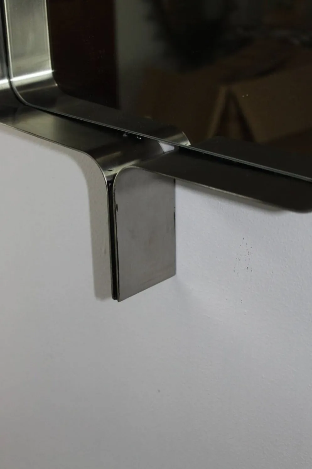 Miroir rectangulaire en acier brossé de Xavier Feal, 1970