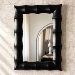 Miroir rectangulaire en bois patiné noir façon bambou – 68 × 100 cm