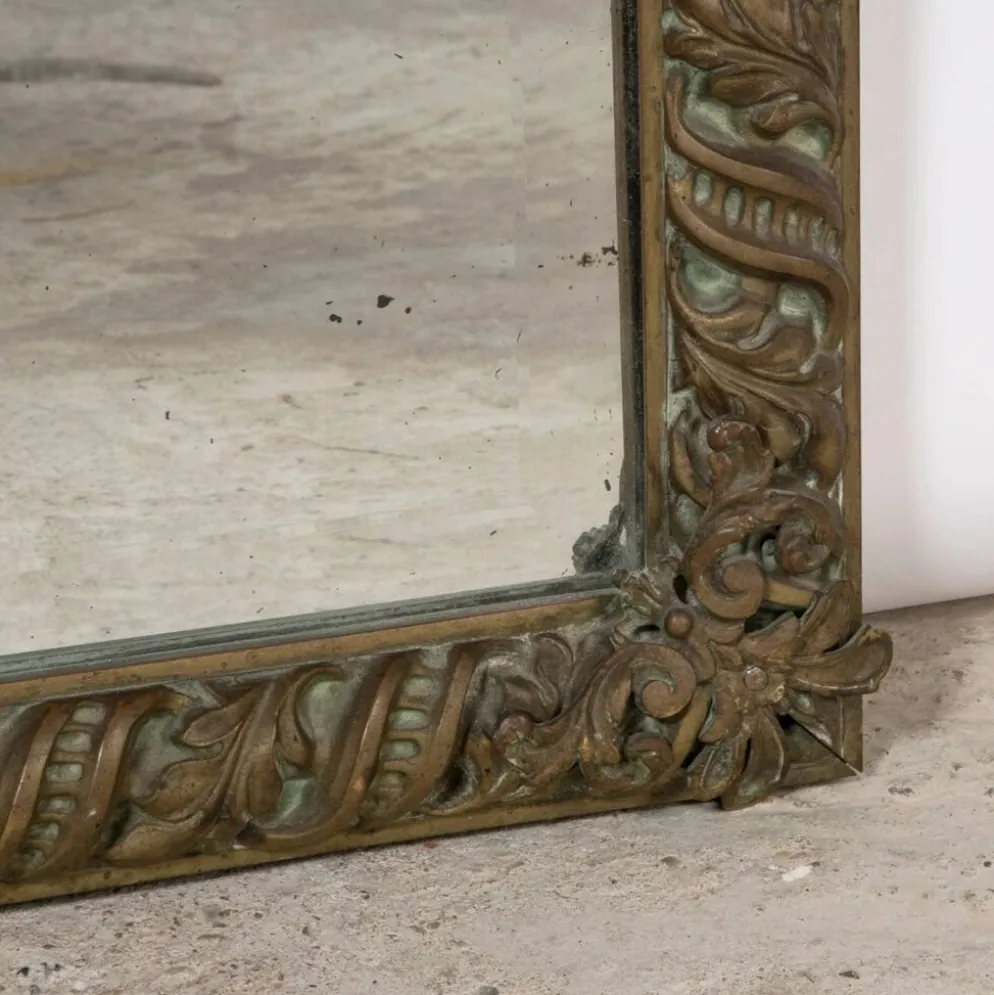 Miroir rectangulaire en cuivre style Arts & Crafts