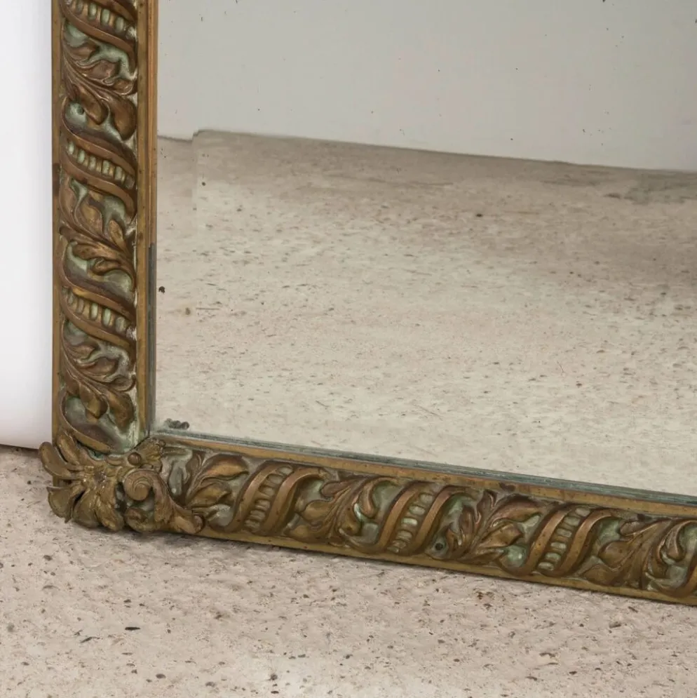 Miroir rectangulaire en cuivre style Arts & Crafts