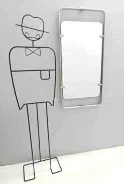 Miroir rectangulaire en métal émaillé argenté, Italie années 1970
