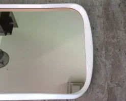 Miroir rectangulaire horizontal ou vertical en bois laqué blanc, années 70