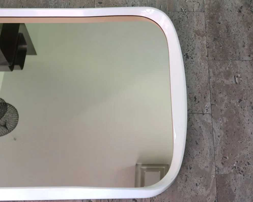 Miroir rectangulaire horizontal ou vertical en bois laqué blanc, années 70