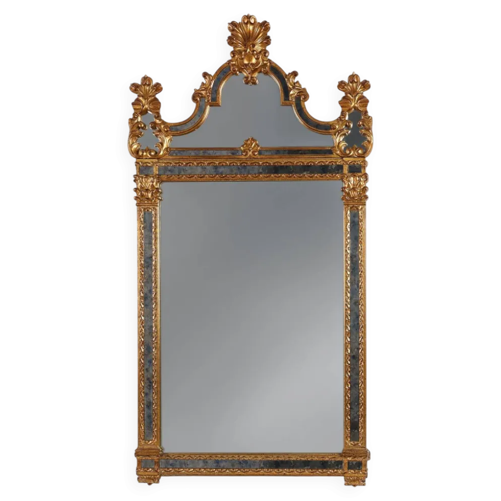 Miroir rococo-vénitien belge du XXe siècle en bois doré