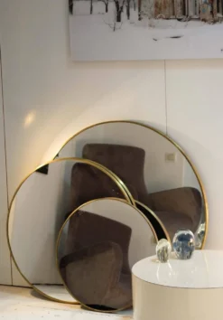 Miroir rond artisanal en laiton