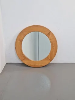 Miroir rond en pin scandinave vintage, années 1970