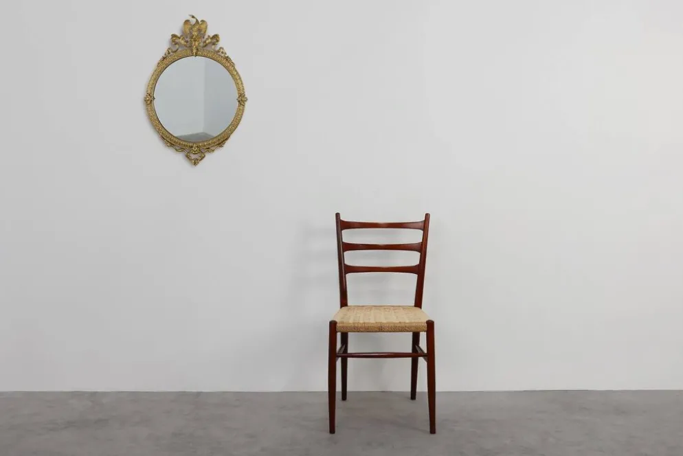 Miroir rond néoclassique français en finition cuivre, 20e siècle