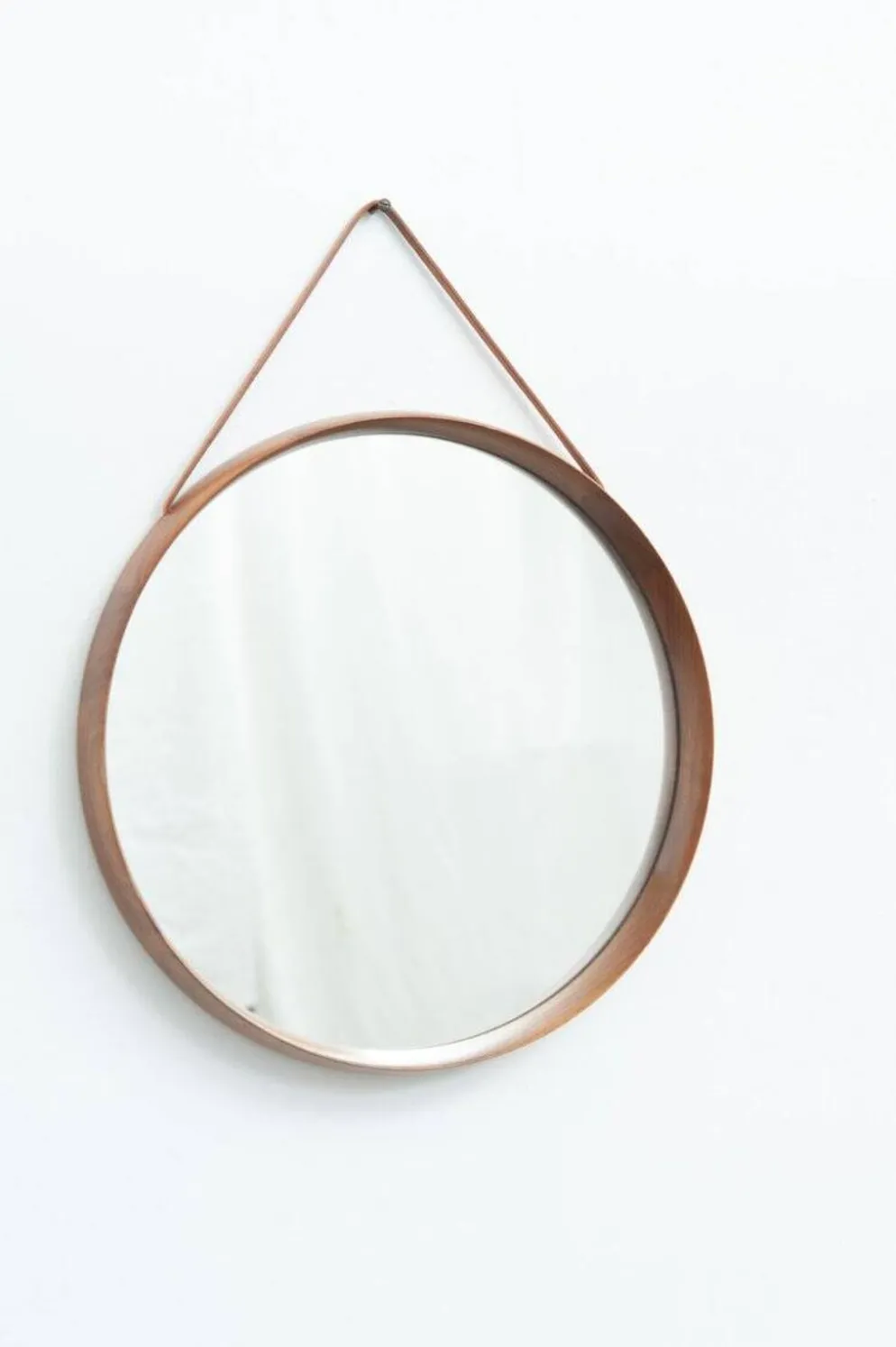 Miroir rond par Uno & Östen Kristiansson pour Luxus, années 1950.