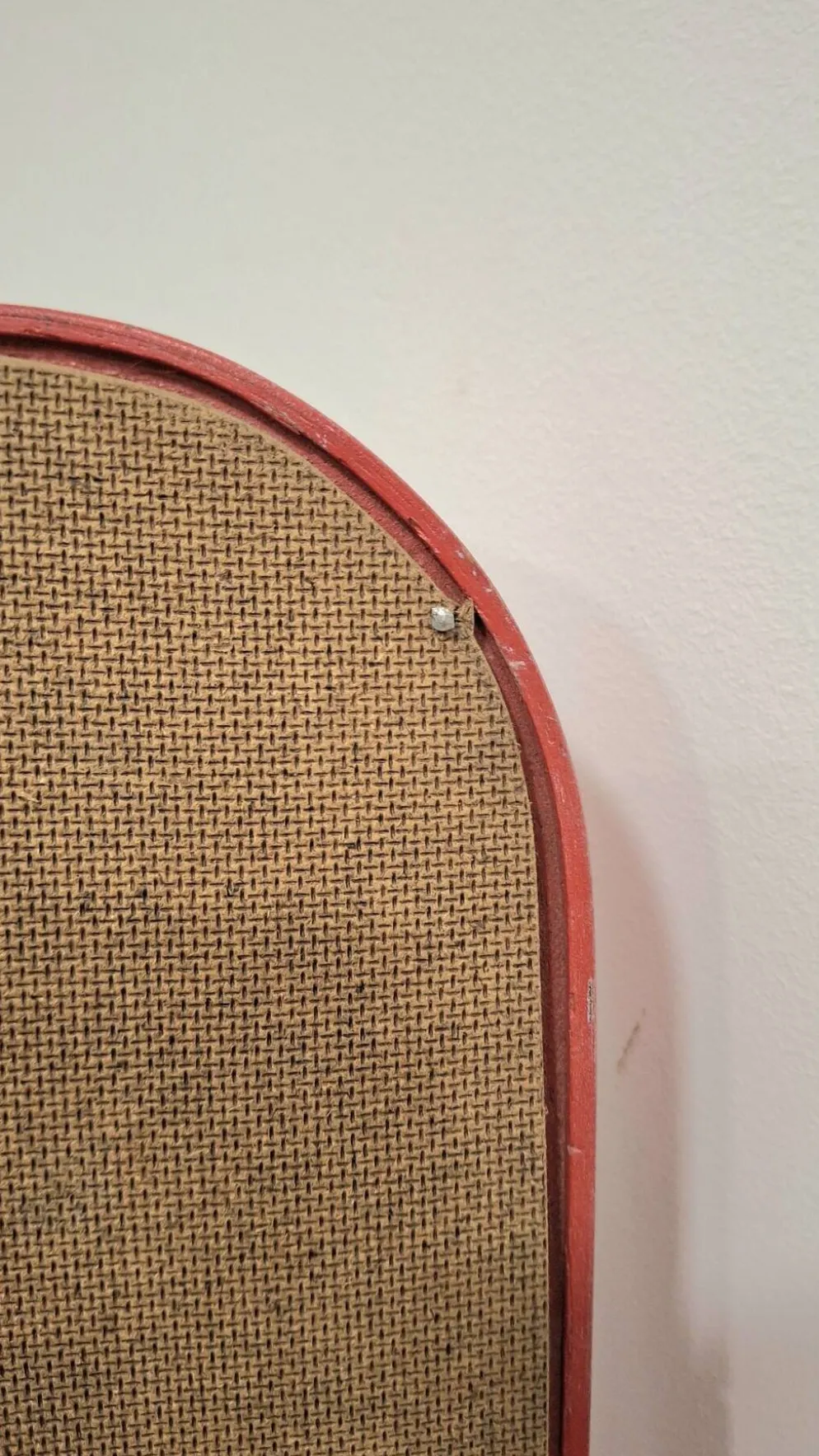 Miroir rond rouge en pop art des années 80