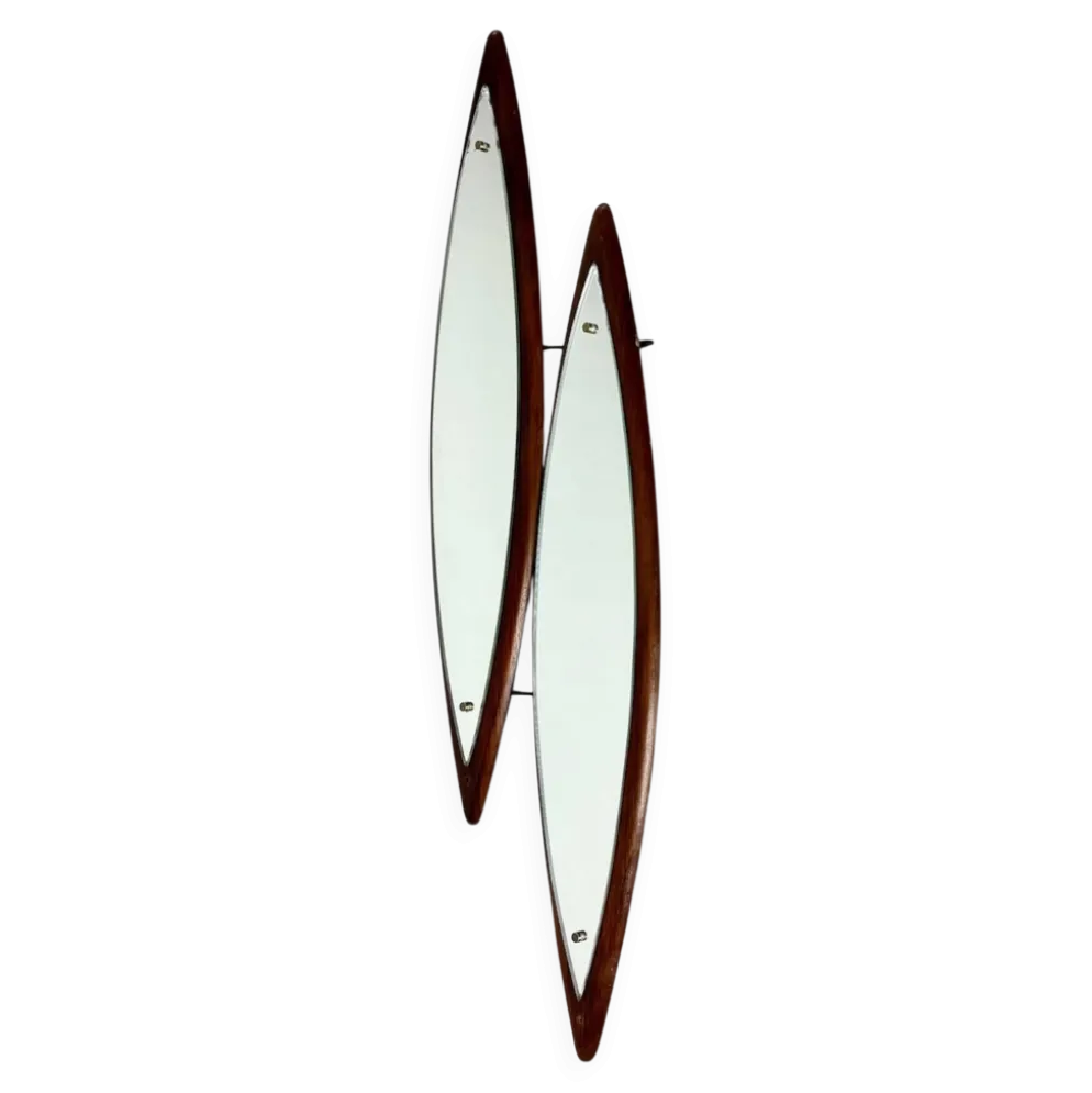 Miroir sculptural à double paroi en bois et laiton, Italie années 1960
