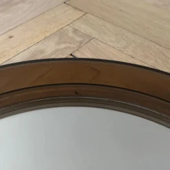 Miroir 70’s en plastique fumé