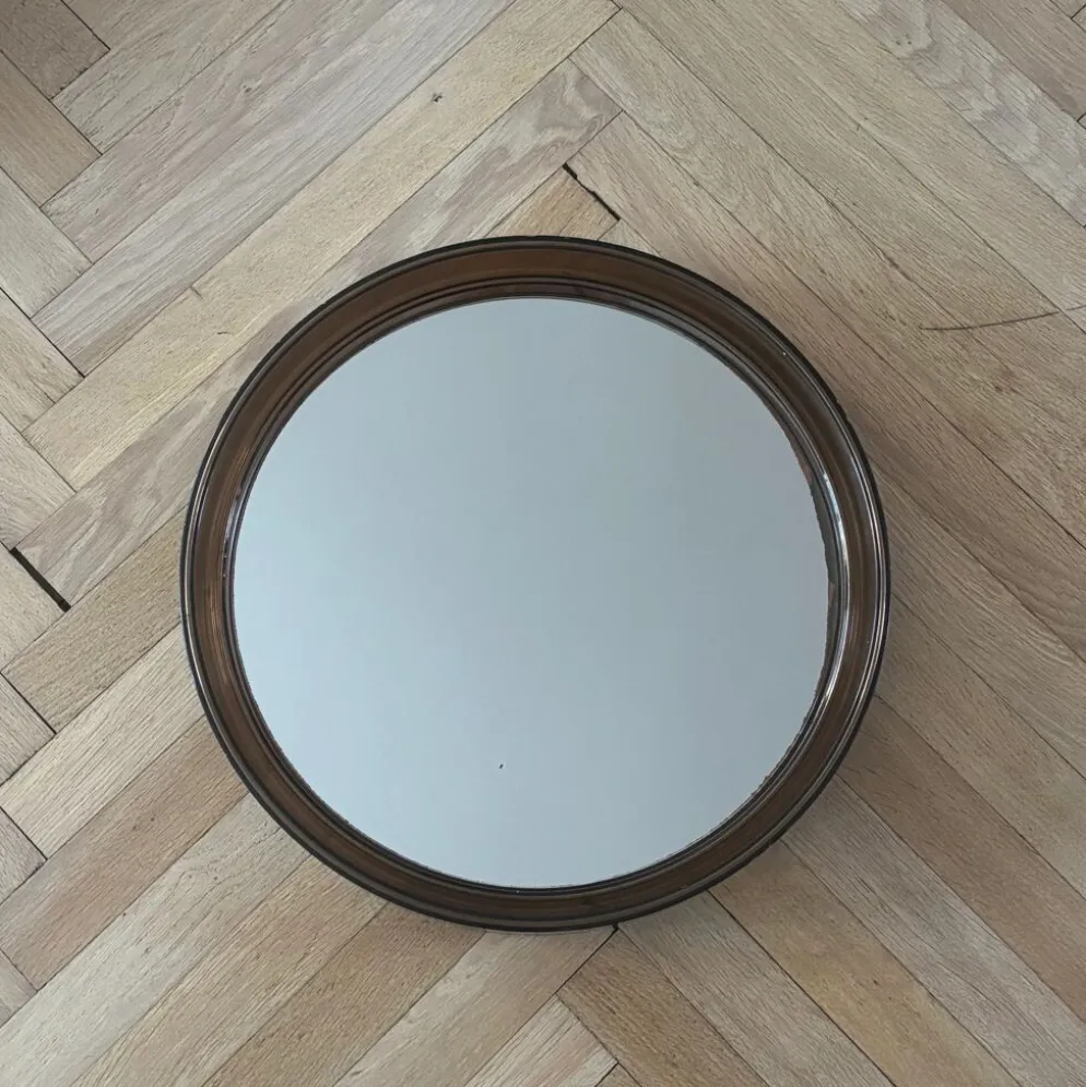 Miroir 70’s en plastique fumé