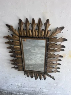 Miroir soleil brutaliste en fer forgé, années 1960