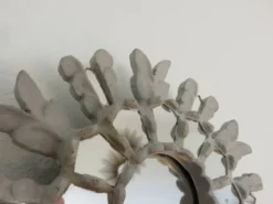 Miroir soleil en bois avec incrustations années 40 50