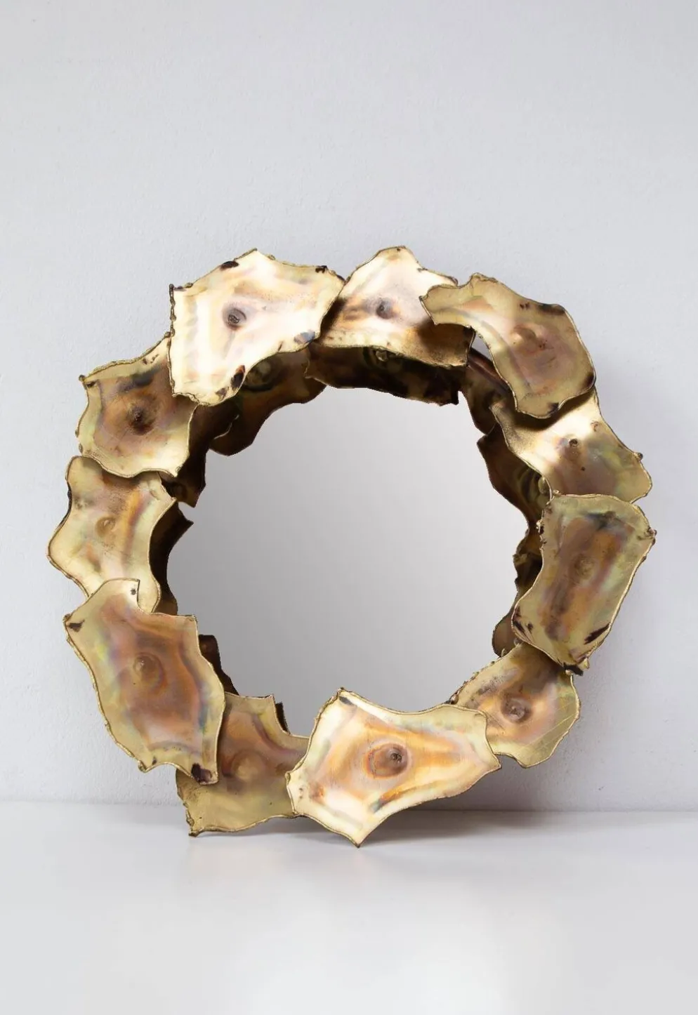 Miroir soleil en laiton vers 1970 (31 cm)