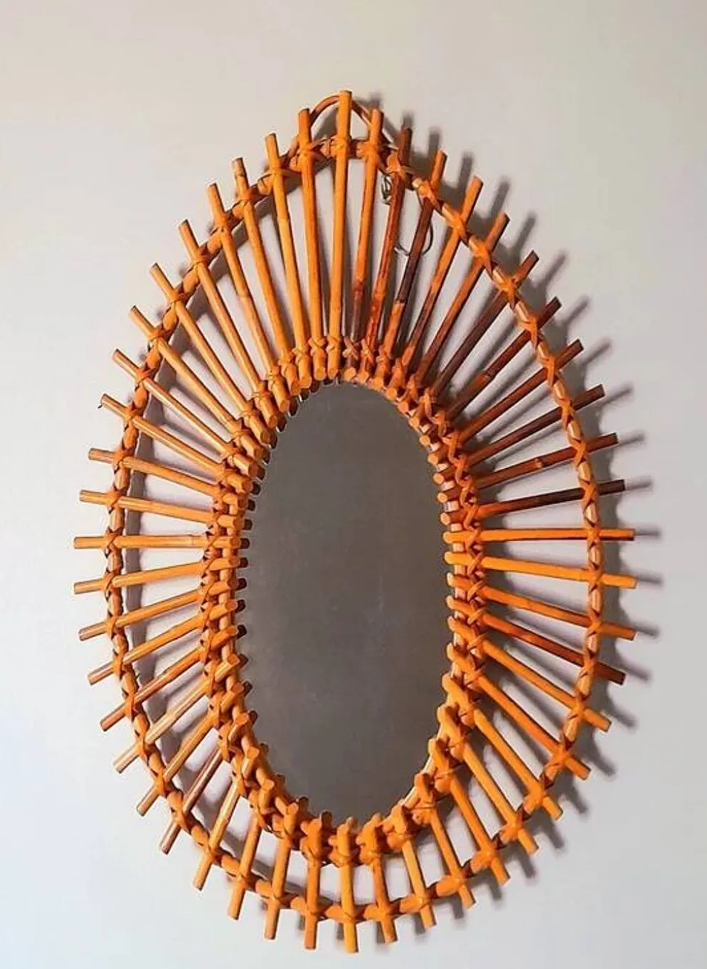 Miroir soleil en rotin 1960