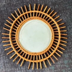 Miroir soleil en rotin