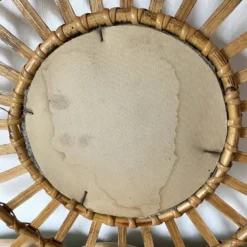 Miroir soleil en rotin années 60-70