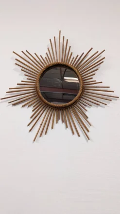 Miroir soleil étoilé XL en rotin, France vers 1970