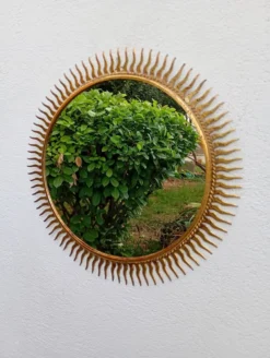 Miroir soleil vintage doré en métal – style années 60/70