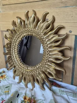 Miroir Soleil Vintage Doré – Un Classique Mid-Century pour une Déco Ra