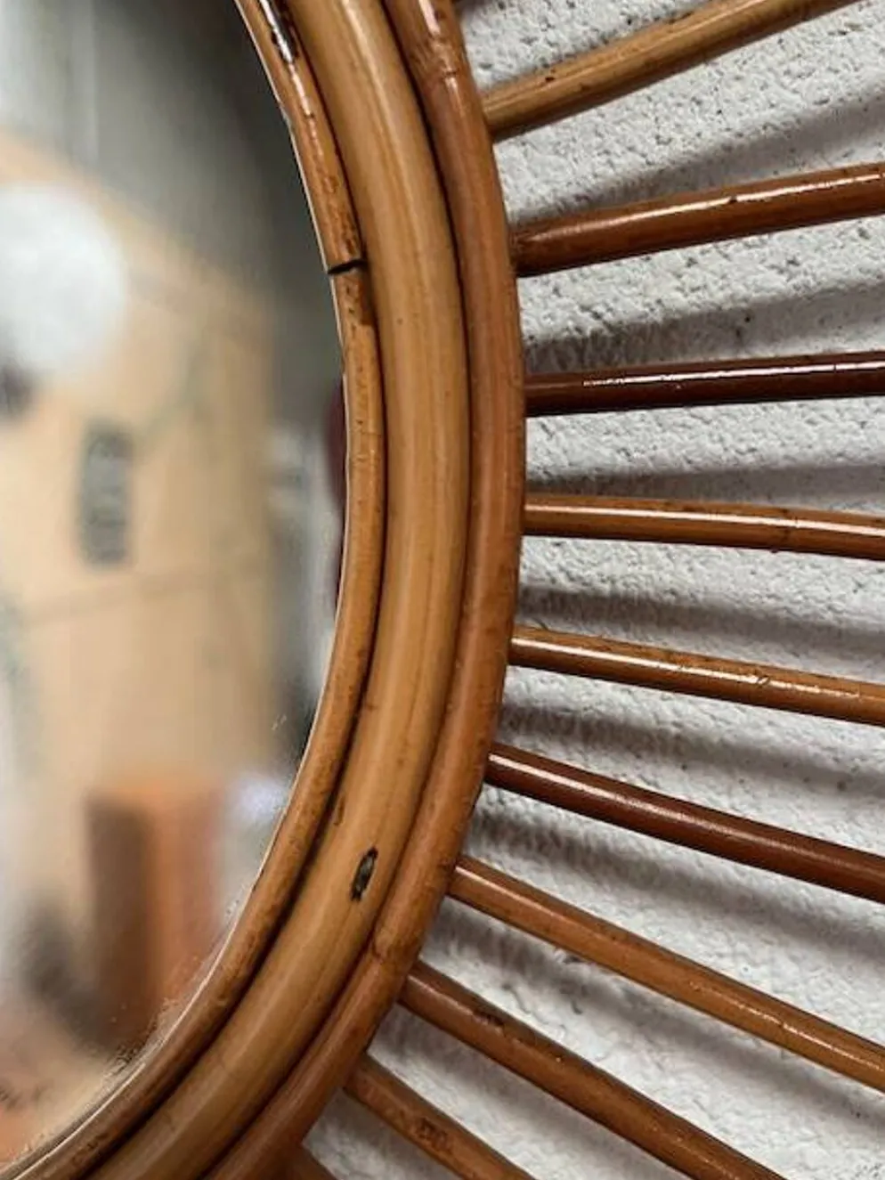 Miroir soleil vintage en rotin