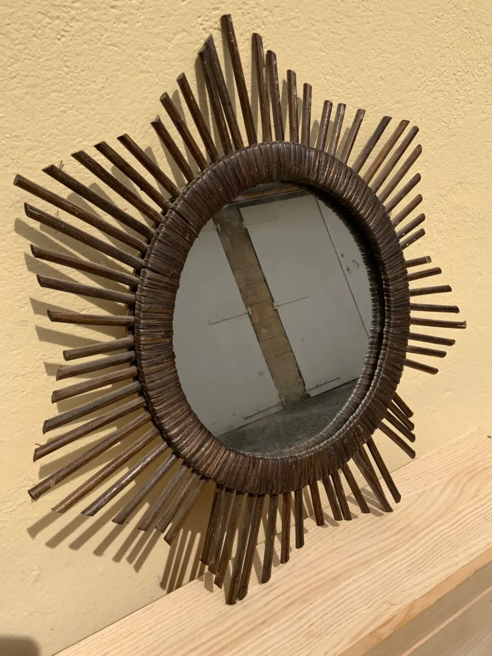 Miroir soleil vintage en rotin tressé diamètre 45 cm déco rétro