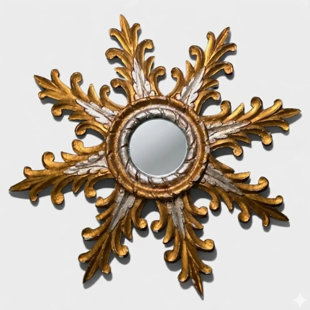 Miroir sorcière "Soleil" en bois doré à décor de feuilles d'acanthe
