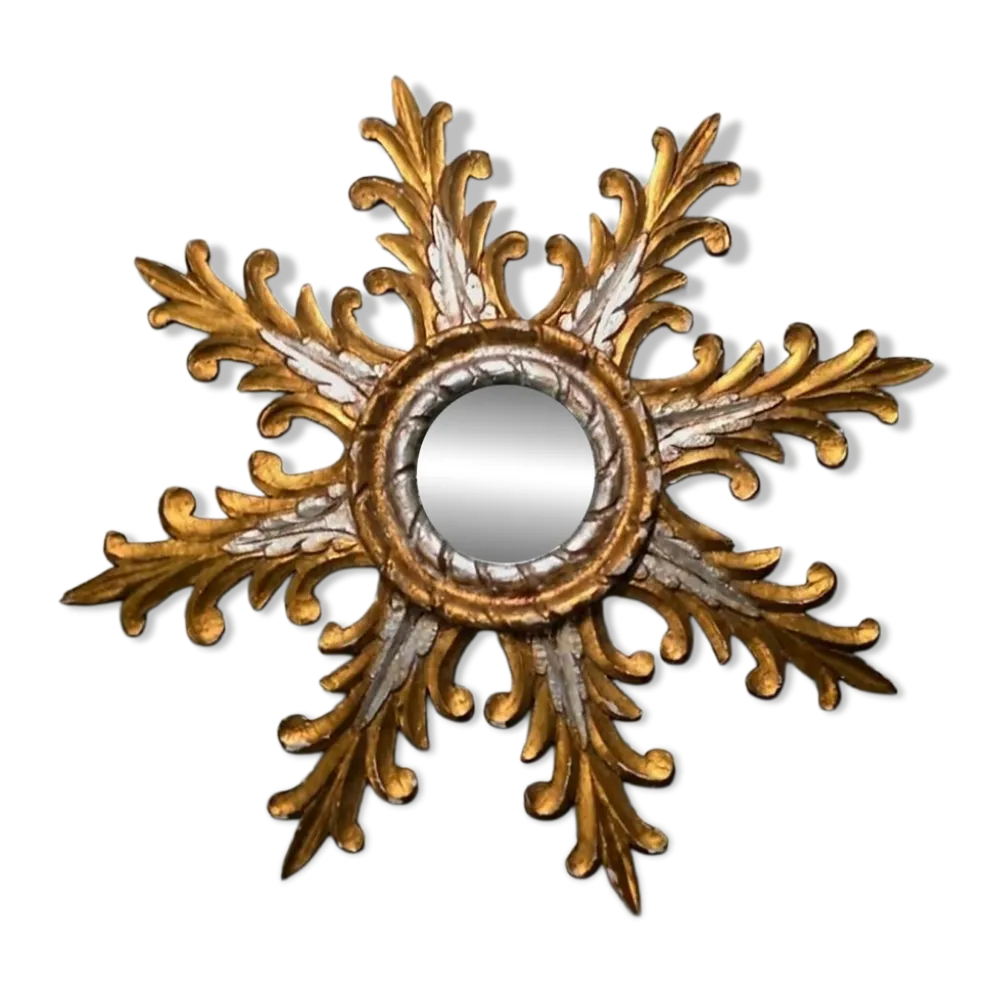 Miroir sorcière "Soleil" en bois doré à décor de feuilles d'acanthe