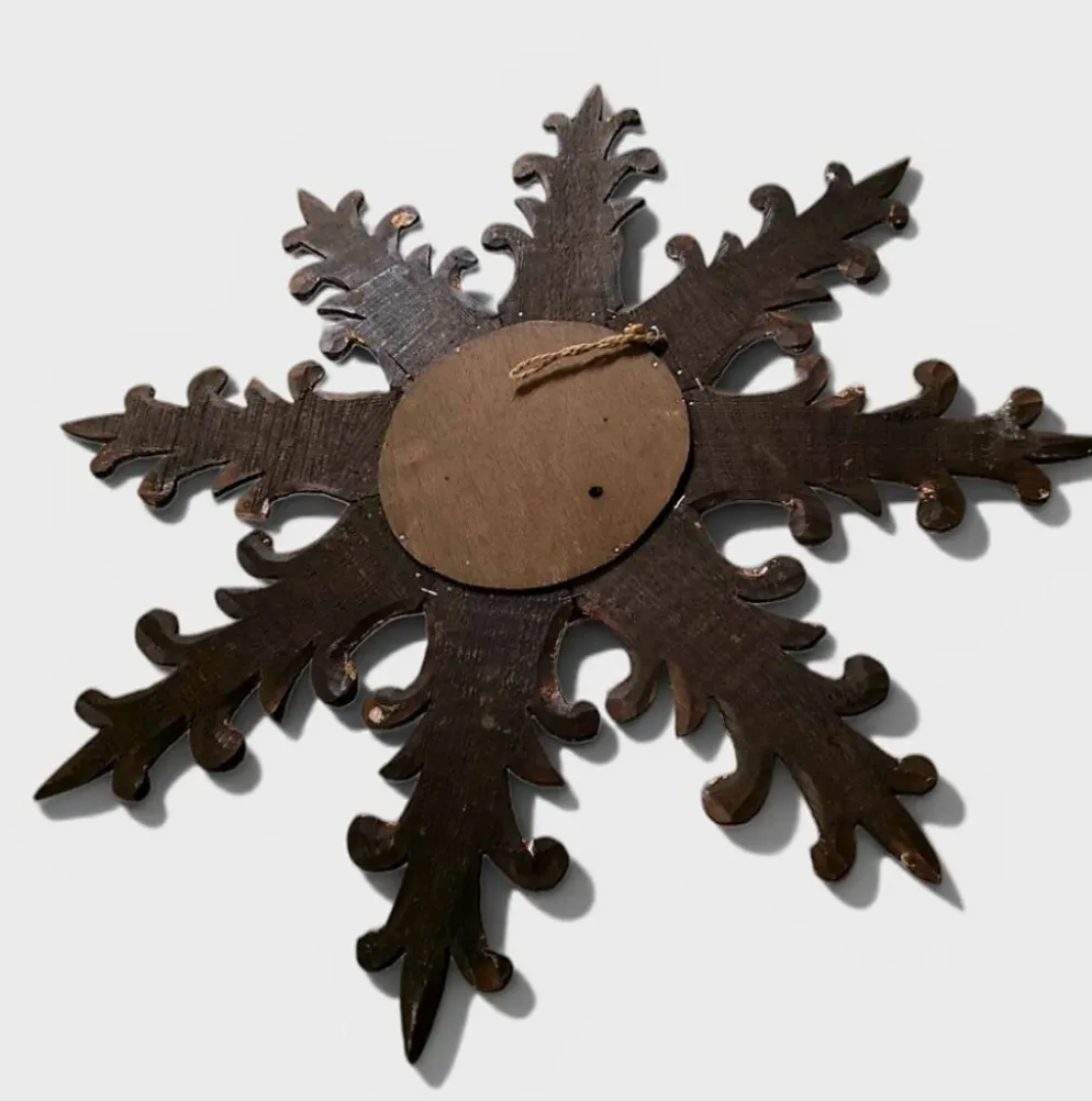 Miroir sorcière "Soleil" en bois doré à décor de feuilles d'acanthe