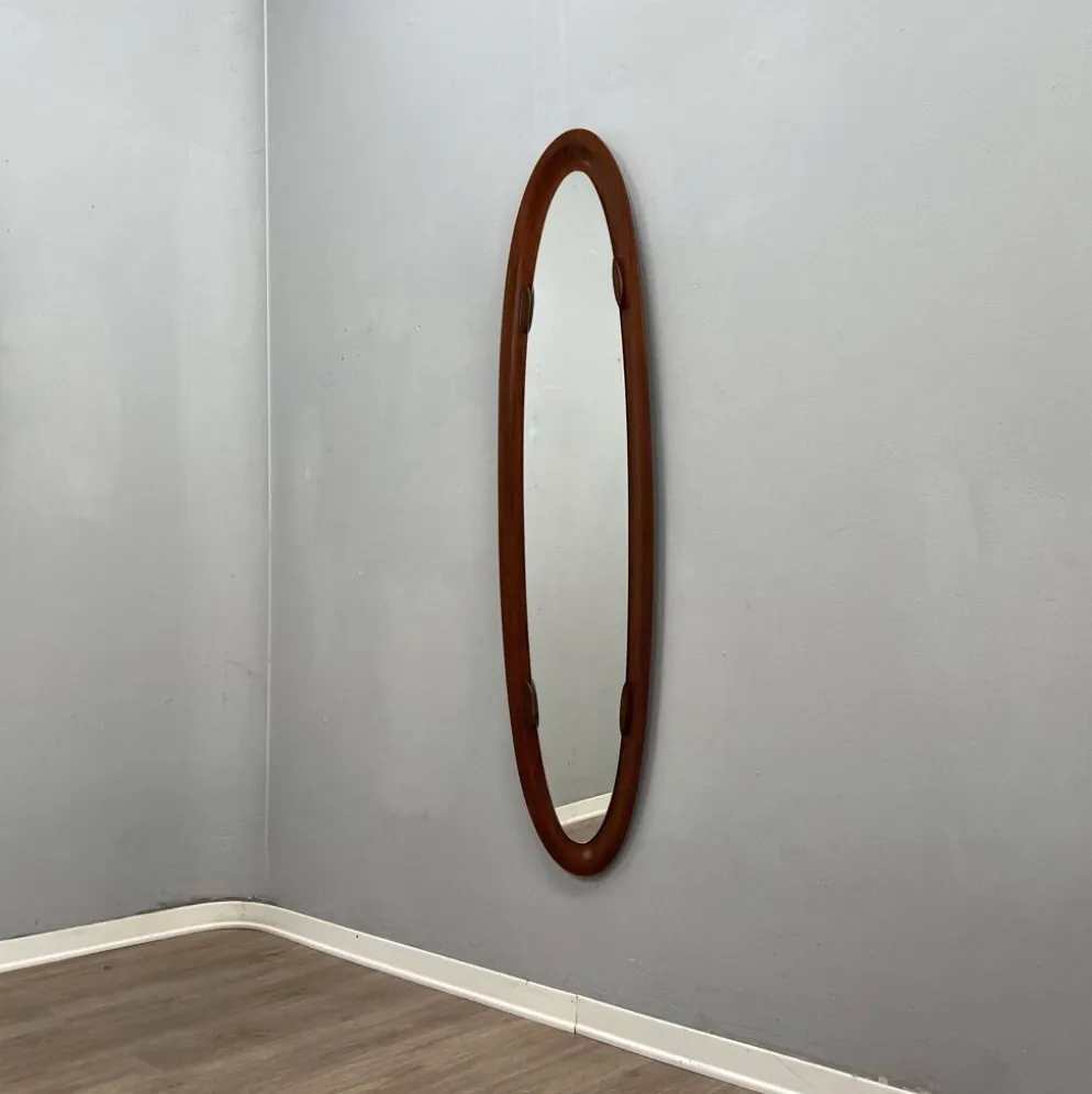 Miroirs ovales en teck Campo e Graffi des années 1960