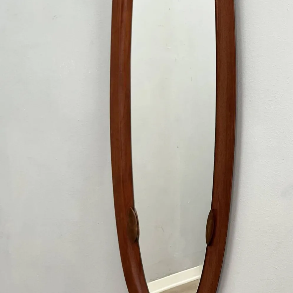 Miroirs ovales en teck Campo e Graffi des années 1960