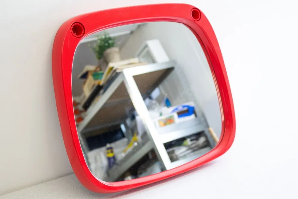 Miroir space age en plastique rouge vintage