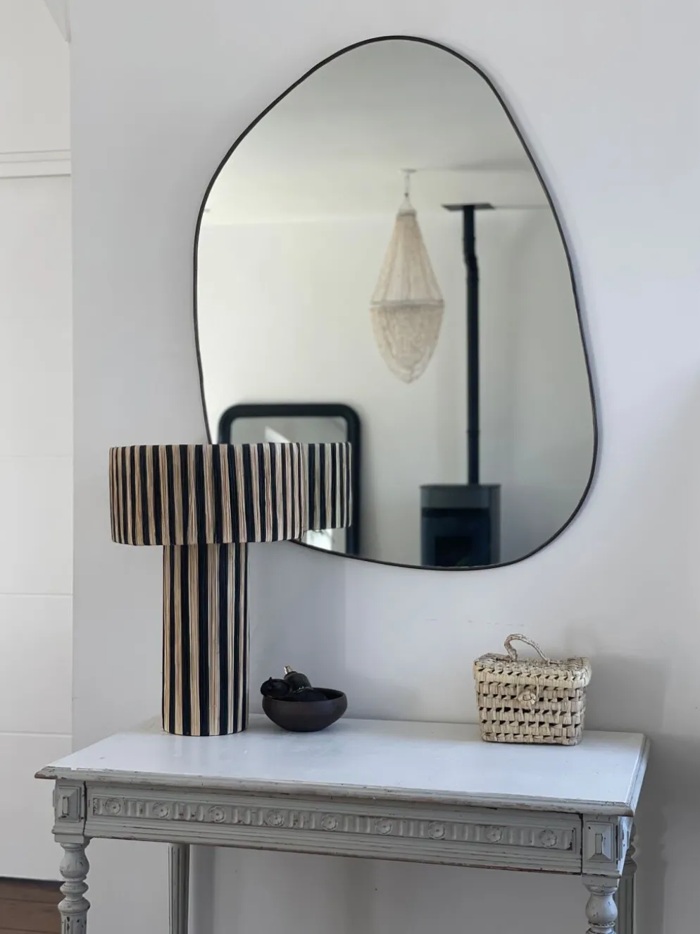 Miroir trapèze irrégulier organique laiton noir minimaliste 90x140cm