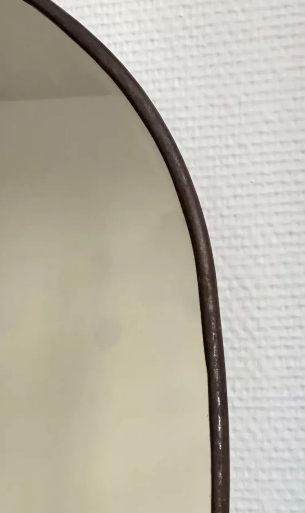 Miroir trapèze irrégulier organique laiton noir minimaliste 90x140cm