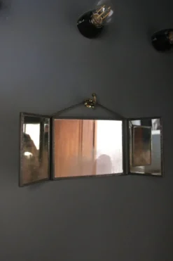 Miroir triptyque de barbier, Art Nouveau, circa 1900