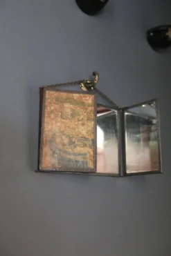 Miroir triptyque de barbier, Art Nouveau, circa 1900