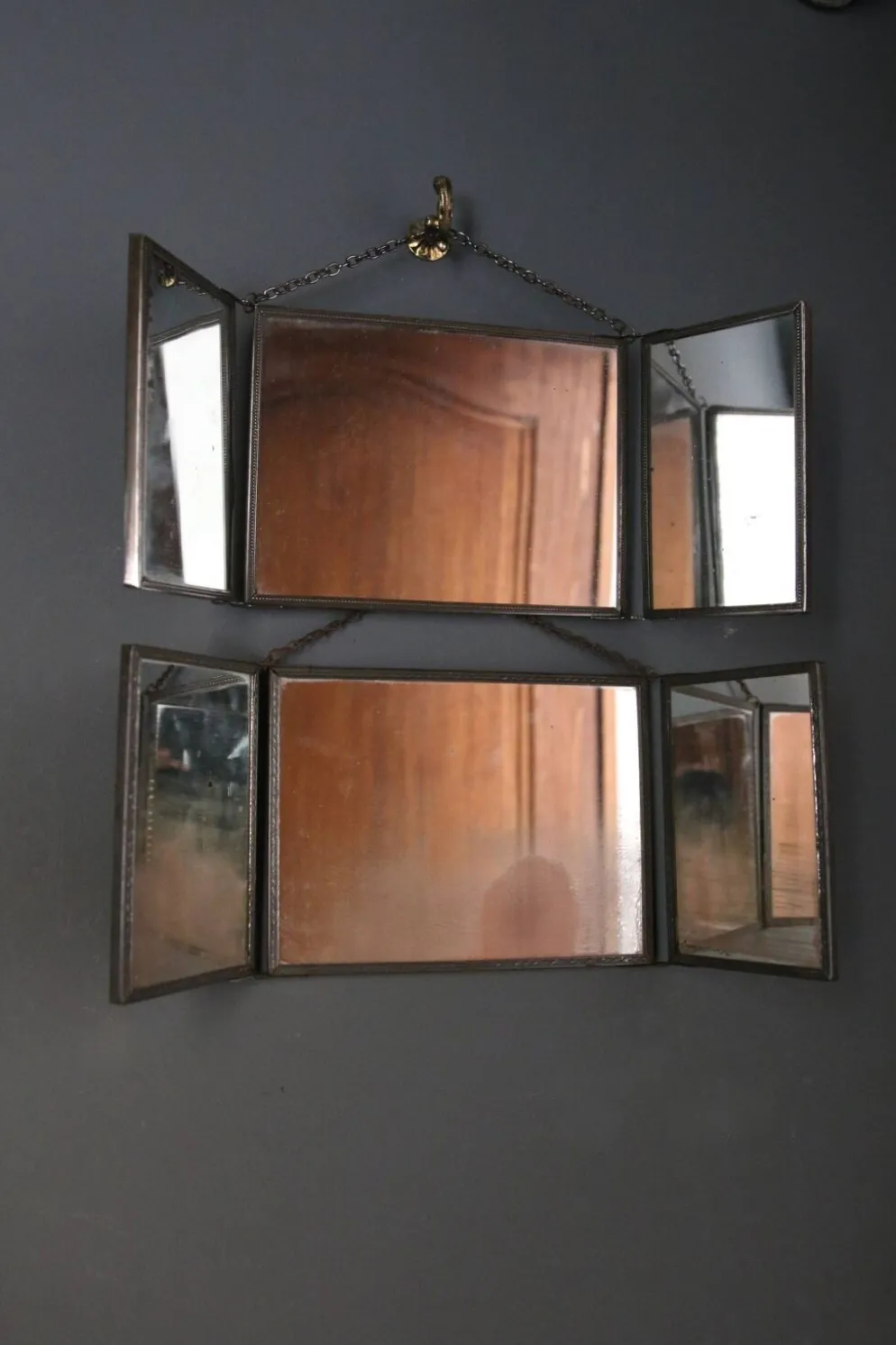 Miroir triptyque de barbier, Art Nouveau, circa 1900