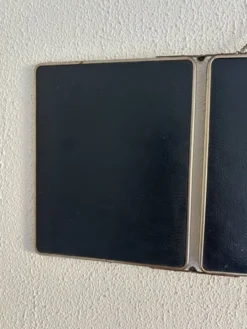 Miroir triptyque de barbier en simili cuir bleu, 1950