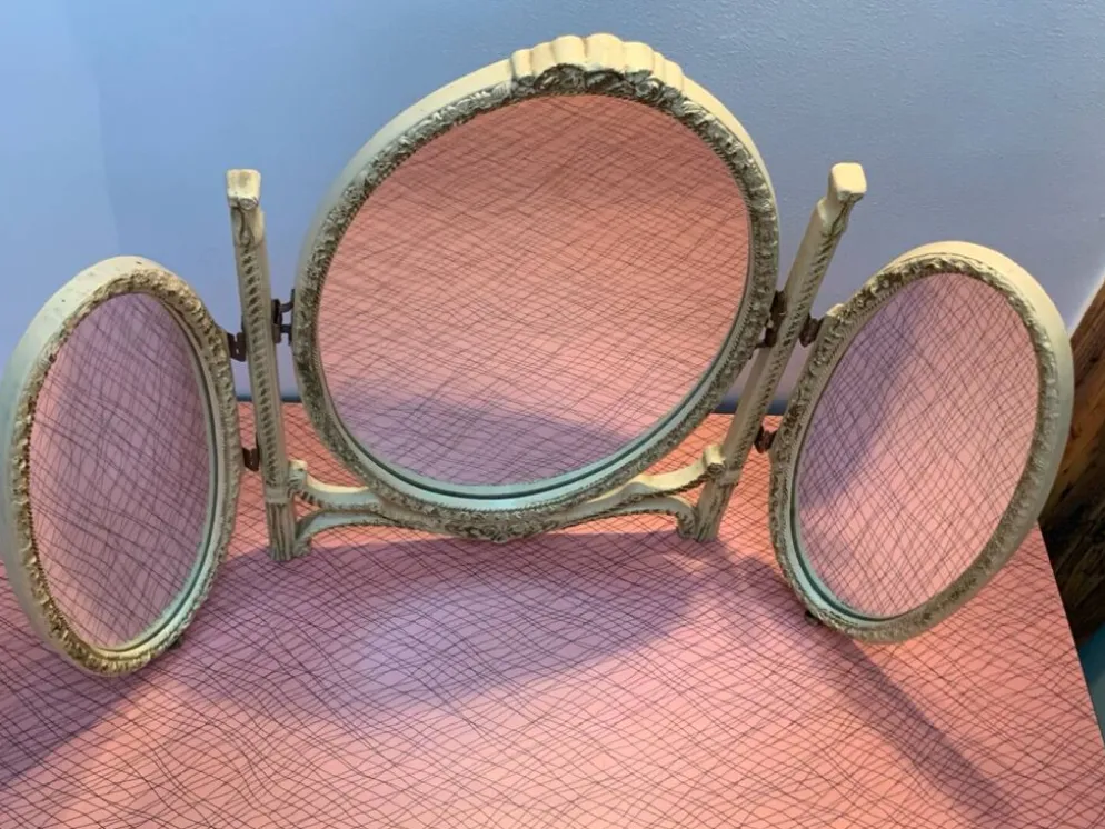Miroir triptyque de coiffeuse