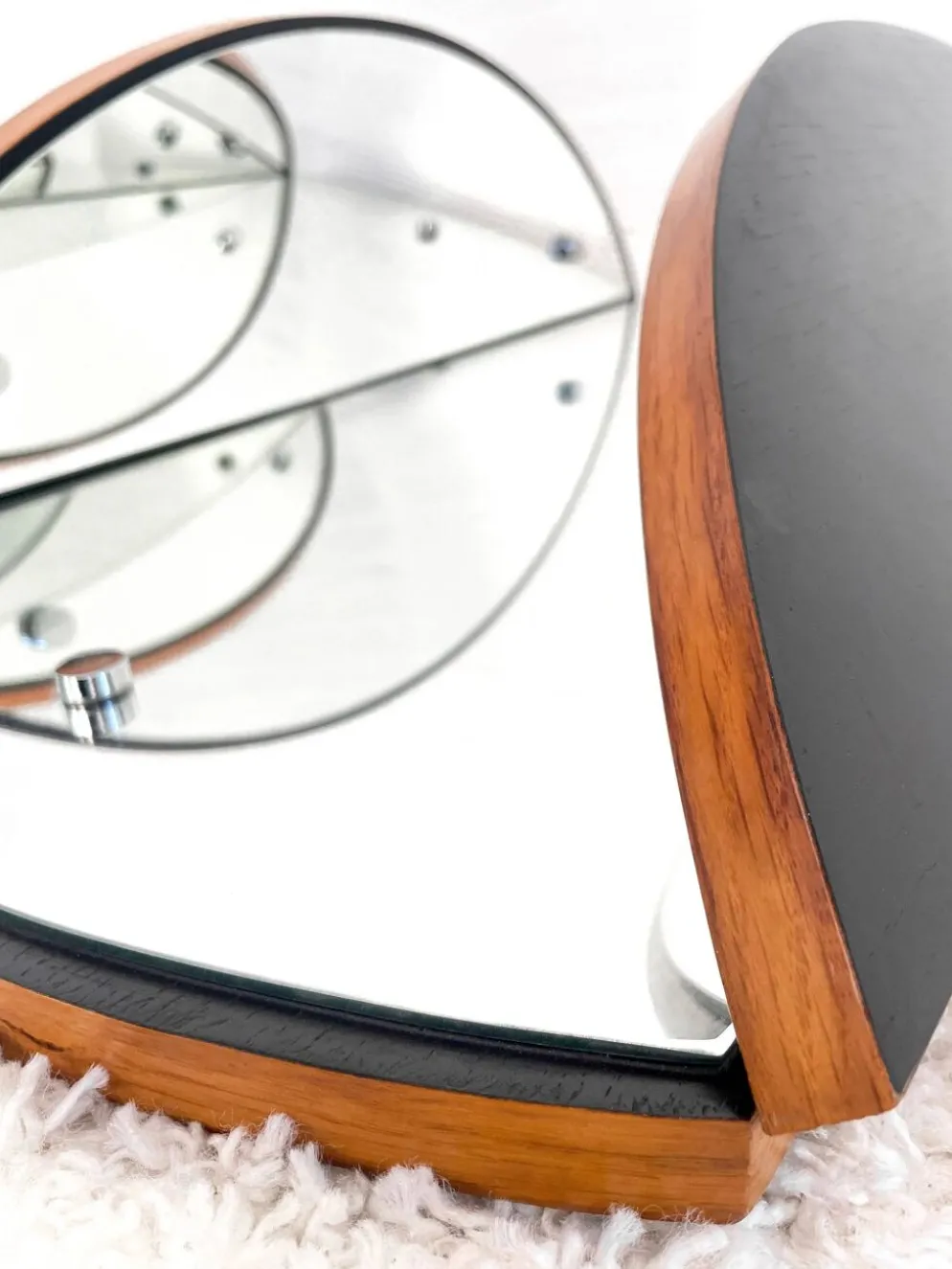 Miroir triptyque du milieu du siècle