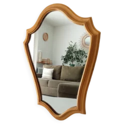 Miroir vintage baroque en bois doré