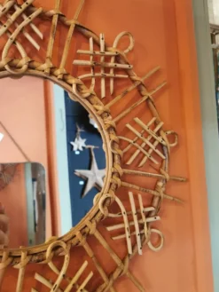 Miroir vintage en rotin