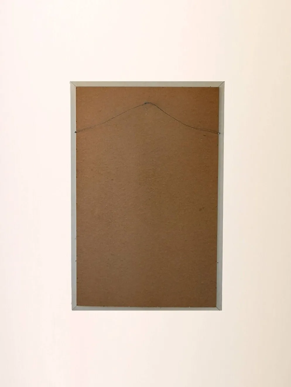 Miroir vintage scandinave blanc avec angles en laiton
