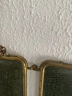 Miroir vintage 1920 triptyque barbier doré simili crocodile vert - 37 x 87